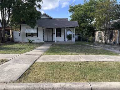 Main picture of 1319 Leal St