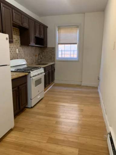 Main picture of 3552 Carlisle Pl