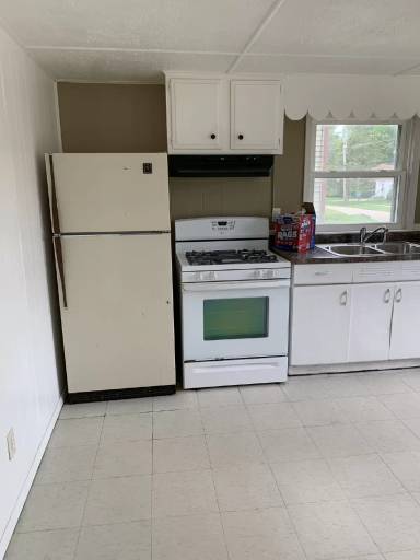 Main picture of 409 W Roosevelt St