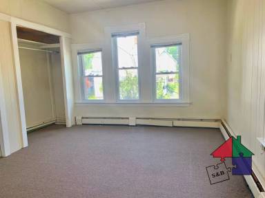 Main picture of 123 Orange St