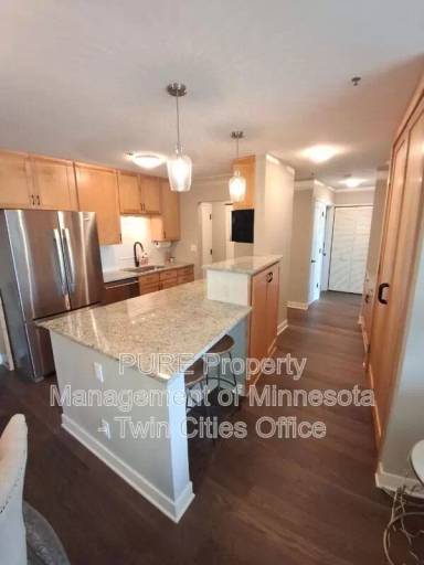 Main picture of Calhoun Place Condominiums