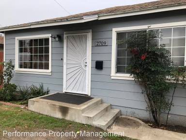 Main picture of 2709 Niles St