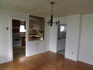 Main picture of 614 W 12th St