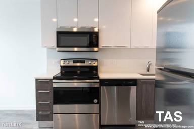 Main picture of 940 Winona