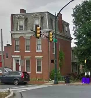 Main picture of 930 N 6th St