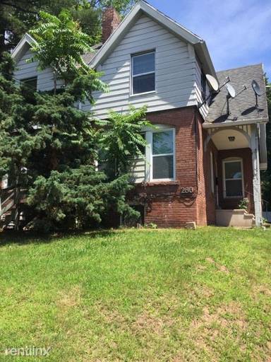 Main picture of 278 S Main St