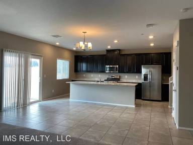 Main picture of 2585 Amazing Meadows Ave