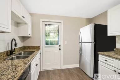Main picture of 1163 Cloister Pl