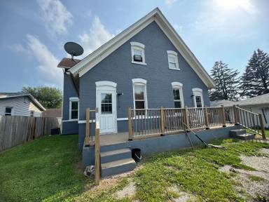 Main picture of 2346 W 11th St