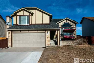 Main picture of 6658 Chantilly Pl