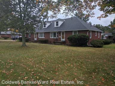 Main picture of 351 Gatewood Dr