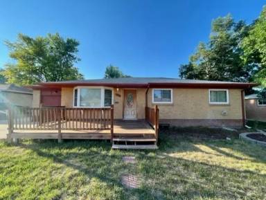 Main picture of 3169 W Grand Ave