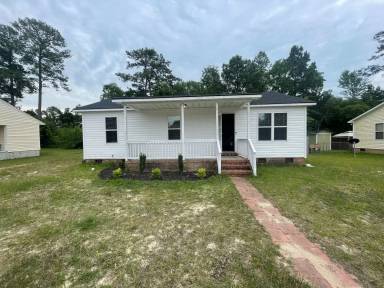 Main picture of 207 Waddell Dr