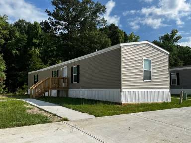 Main picture of 321 Jacobs Way