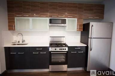 Main picture of 936 Madison St