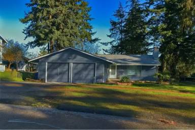 Main picture of 346 NW Dory Dr