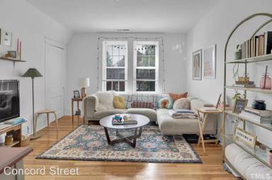 Main picture of 918 W Trinity Ave