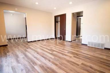 Main picture of Maple Place