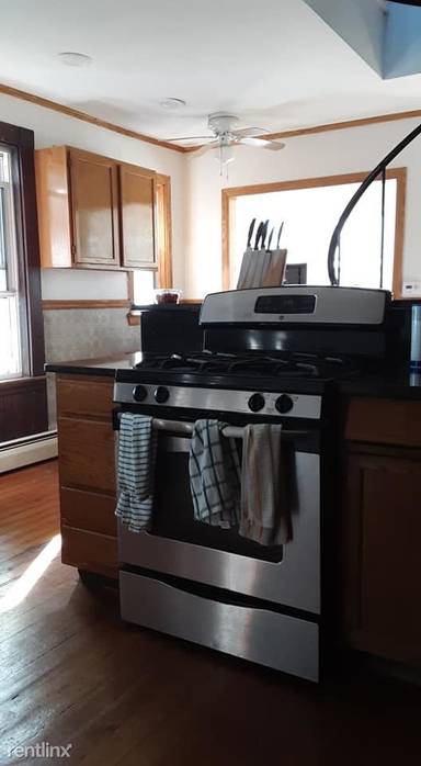 Main picture of 83 Green St