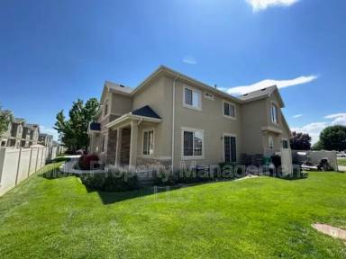 Main picture of 85 S 930 E