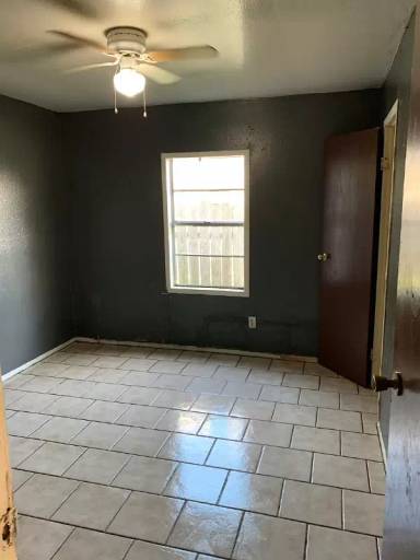 Main picture of 102 San Diego St