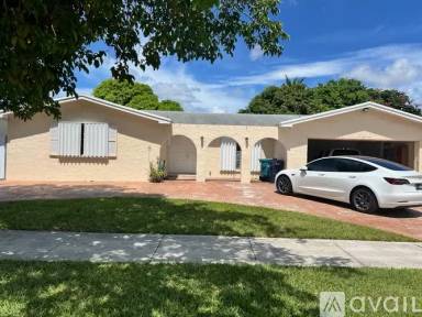 Main picture of 17510 SW 108th Ave