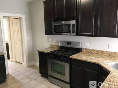 Main picture of 3800 Irving Park Rd & 4010 N Hamlin Ave