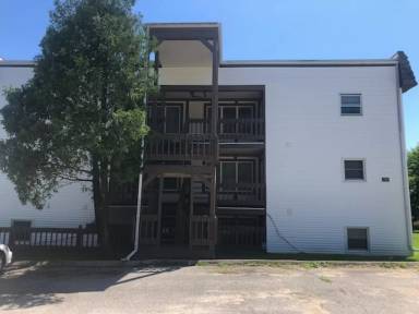 Main picture of 580 Foster Rd