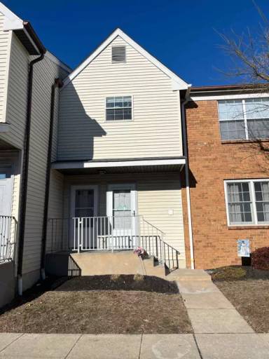 Main picture of 709 Woodchip Rd