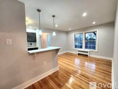 Main picture of 63 Forest Hill Pkwy