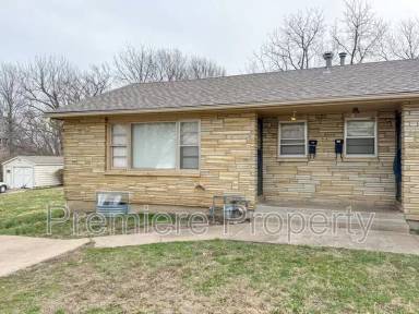 Main picture of 1139 S Haden St
