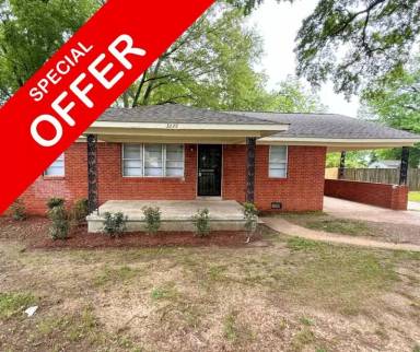 Main picture of 3226 Dogwood Ln