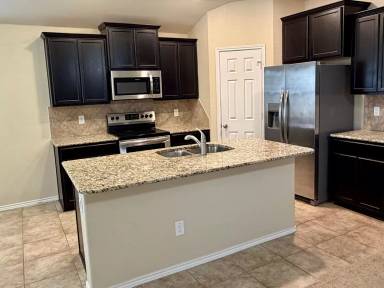 Main picture of 207 Ken Dr