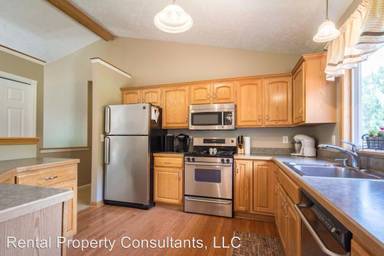 Main picture of 6435 Cascade Rd SE