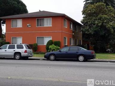 Main picture of 835 Centinela Ave