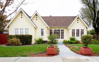 Main picture of 205 W Whittier Ave