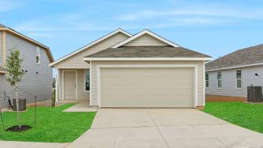 Main picture of 3913 Glade Crk