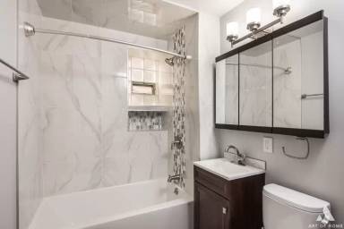 Main picture of 2504 S 57th Ave