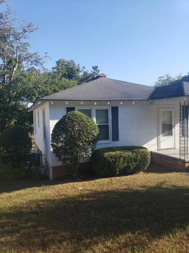 Main picture of 1300 Elberta Dr