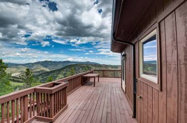 Main picture of 889 Aspen Dr
