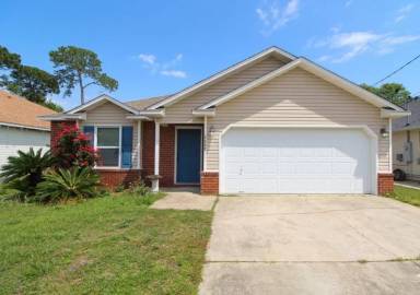 Main picture of 2432 Gulf Breeze Ave