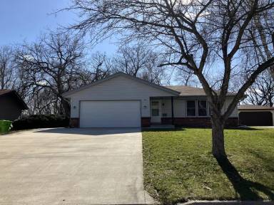 Main picture of 789 Tenny Ave