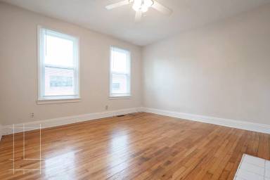 Main picture of 272 E 4th Ave