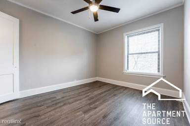 Main picture of 440 W Barry Ave