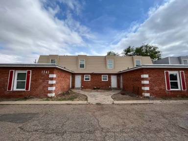 Main picture of 1341 65th Dr
