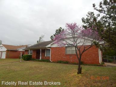 Main picture of 4700 NW 59th Ter