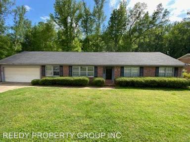 Main picture of 206 Shelton Dr