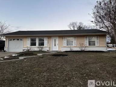 Main picture of 705 E Roanoke Rd