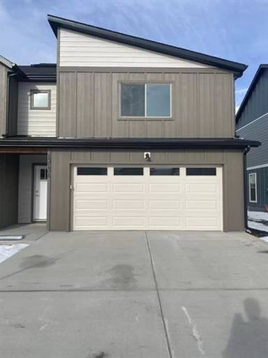 Main picture of 1313 Fozzie Lane - C