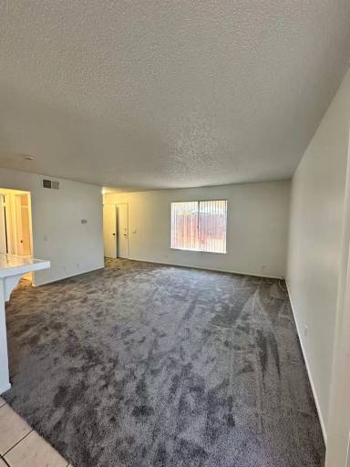 Main picture of 2699 N Canal St
